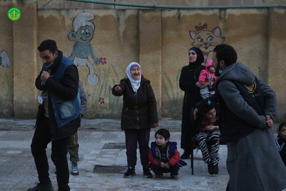 حتى بتعبنا بالبذل مستمتعين